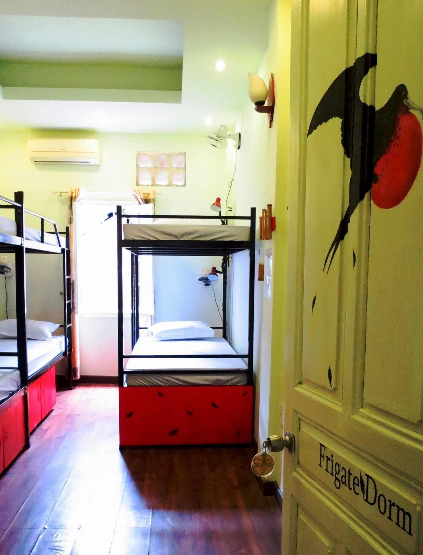Hanoi Massive Hostel Εξωτερικό φωτογραφία