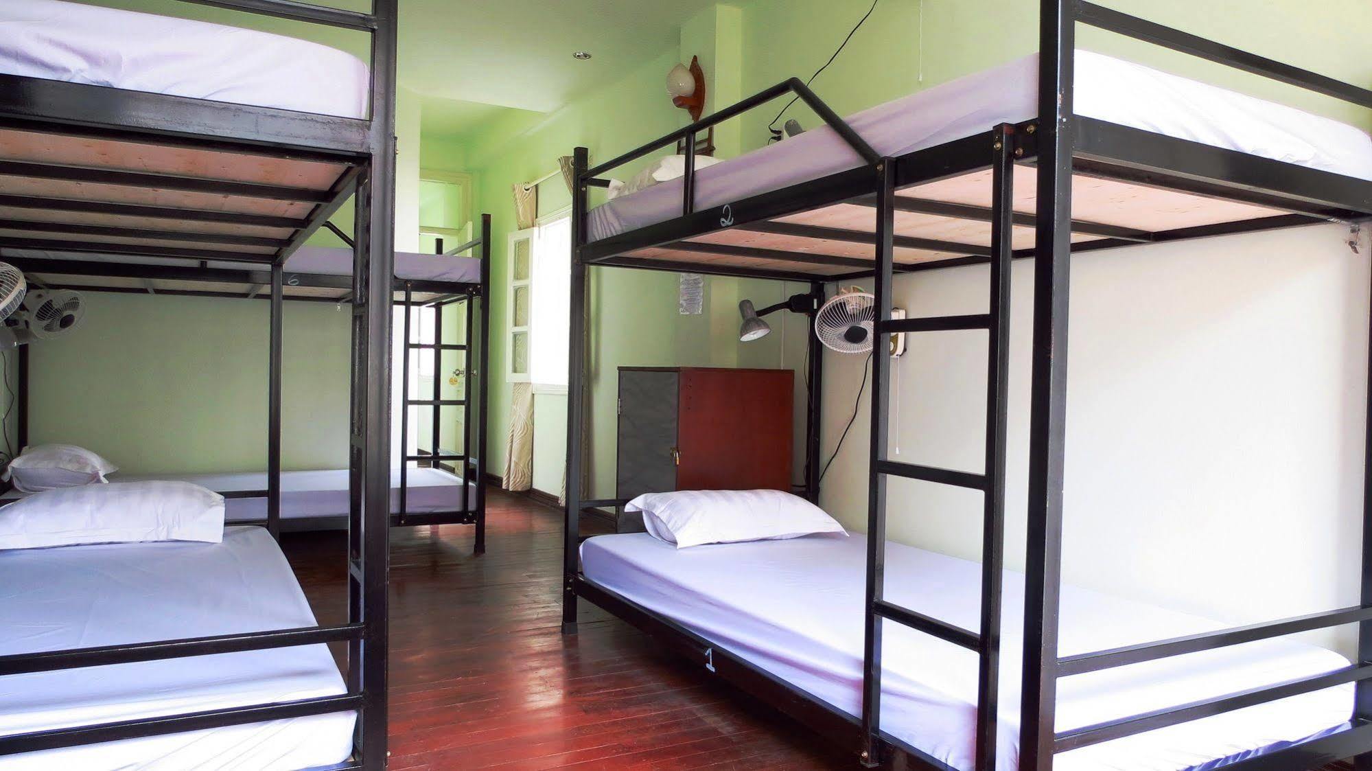 Hanoi Massive Hostel Εξωτερικό φωτογραφία
