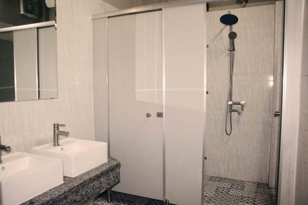Hanoi Massive Hostel Εξωτερικό φωτογραφία